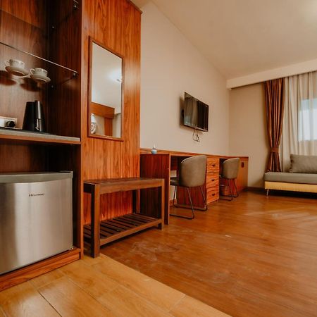 Atmosphere Hotel & Spa Antananarivo Exterior foto